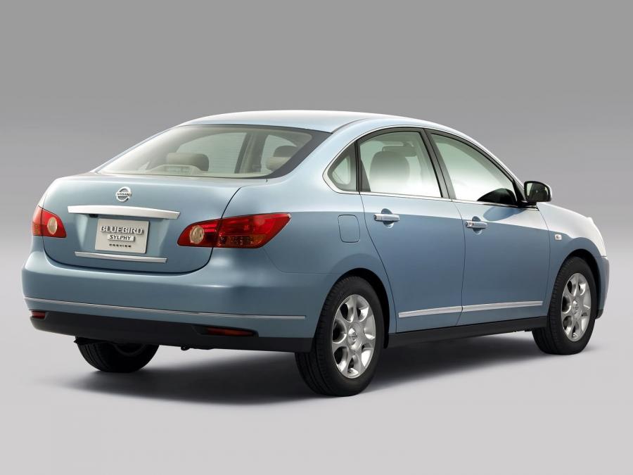  Nissan Bluebird Sylphy Preview 2005 года  (фото 4 из 4)